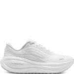 Nike Vomero Plus sneakers