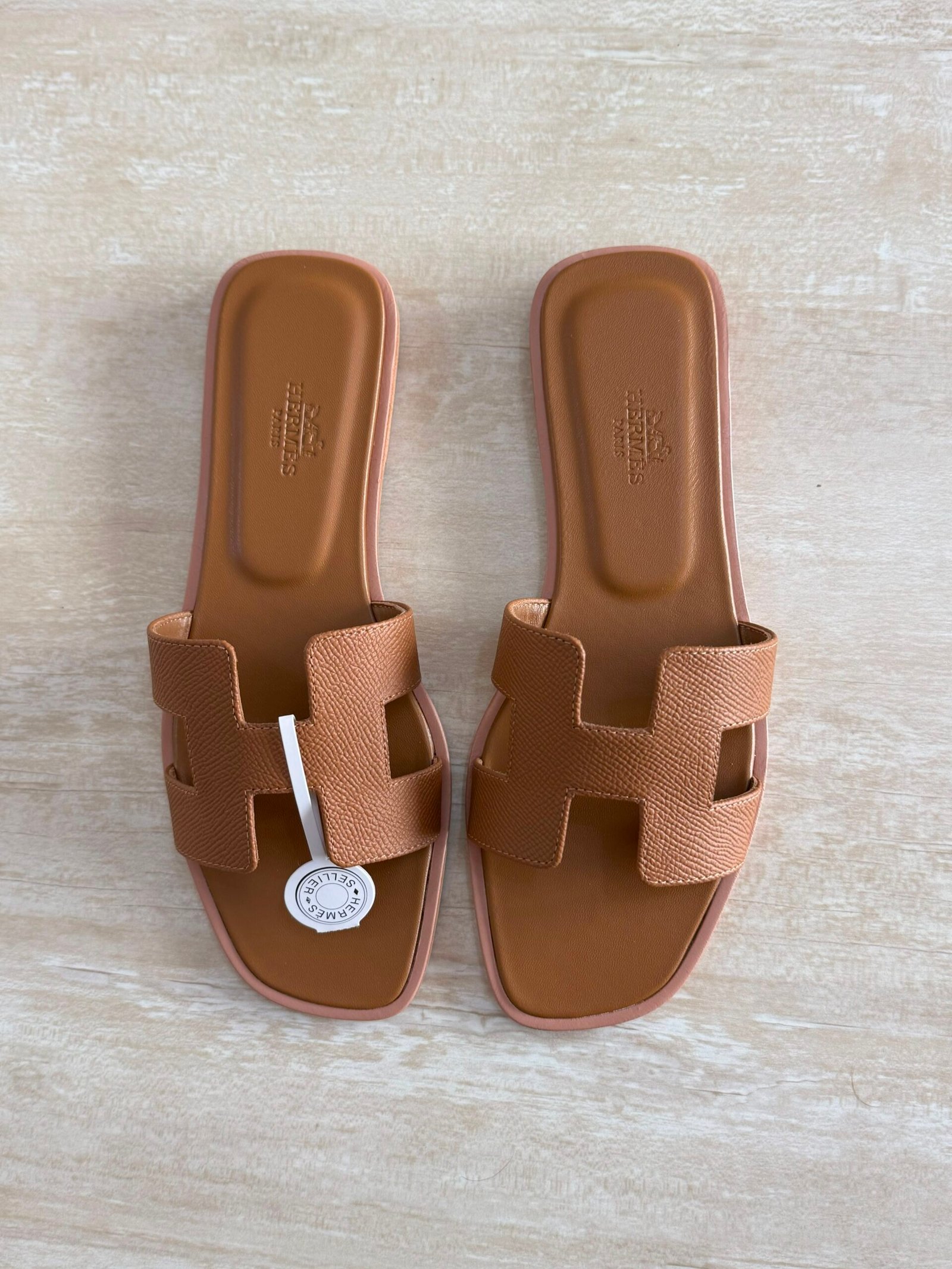 WhatsApp Image 2026-07-05 at 03.59.30 (2) Hermés Oran Sandal "Full Brown" - Image 1