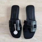 Hermés Oran Sandal "Black"White lining