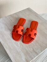 Hermés Oran Sandal "Orange" - Image 2