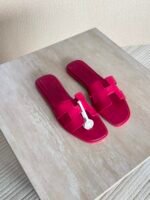 Hermés Oran Sandal "Fuchsia" - Image 3