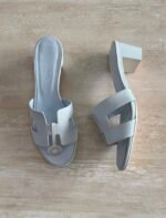 Hermés Oran Heels "Pale Sky Blue" - Image 4