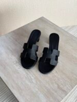 Hermés Oran Heels "Black"