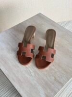 Hermés Oran Heels "Classic Brown with Tan insole"