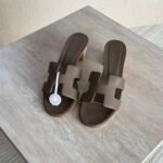 Hermés Oran Heels "Grayish-Brown"