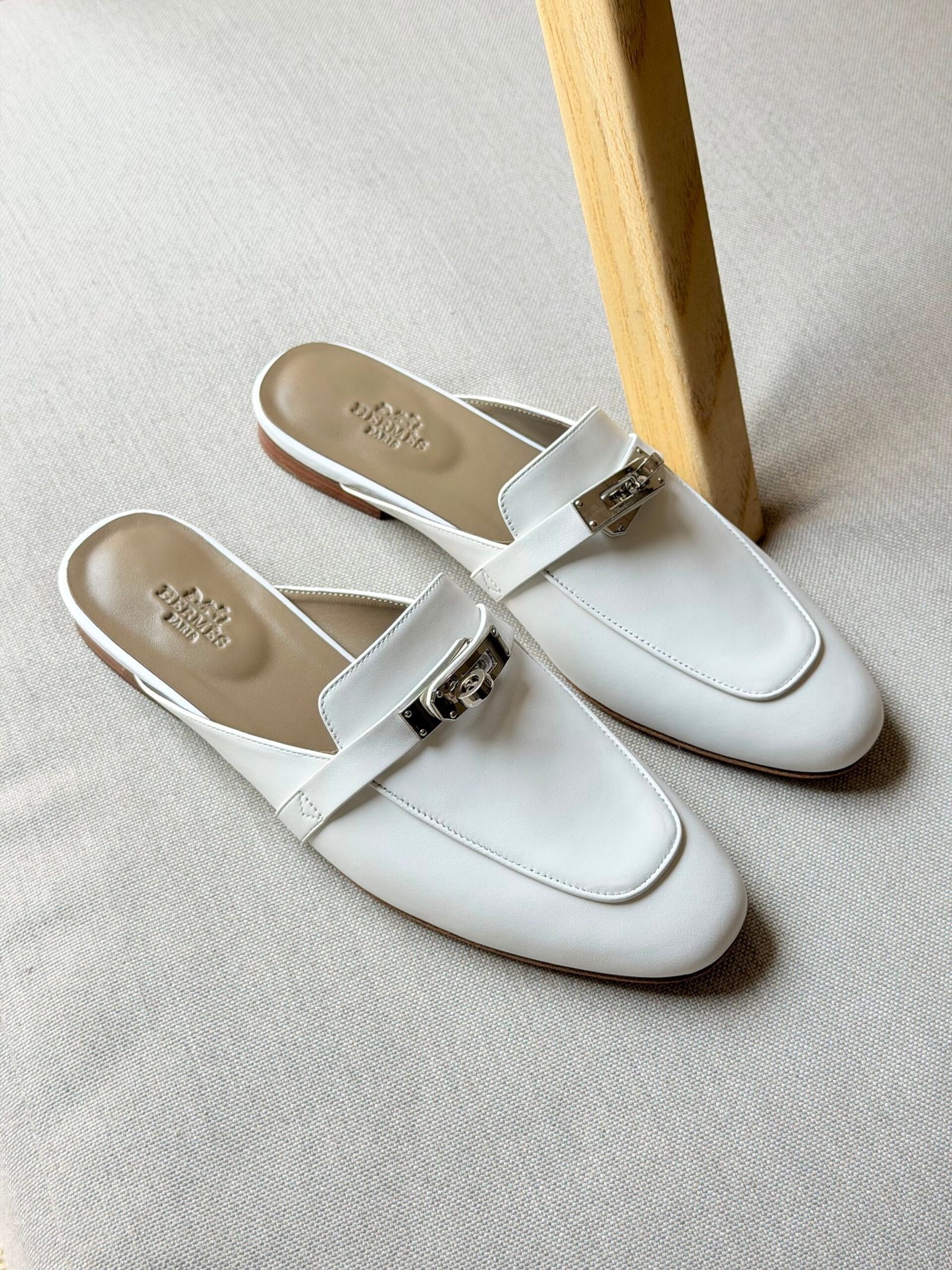 WhatsApp Image 2026-07-10 at 19.27.21 Hermès Oz Mules - Image 1