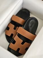 Hermès Chypre sandals "Brown" - Image 3