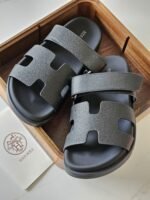 Hermès Chypre sandals "Black" - Image 3
