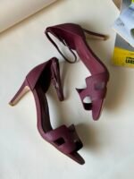 Hermès Noir Holy 105 sandals - Image 7