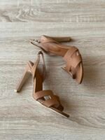 Hermès Noir Holy 105 sandals - Image 4