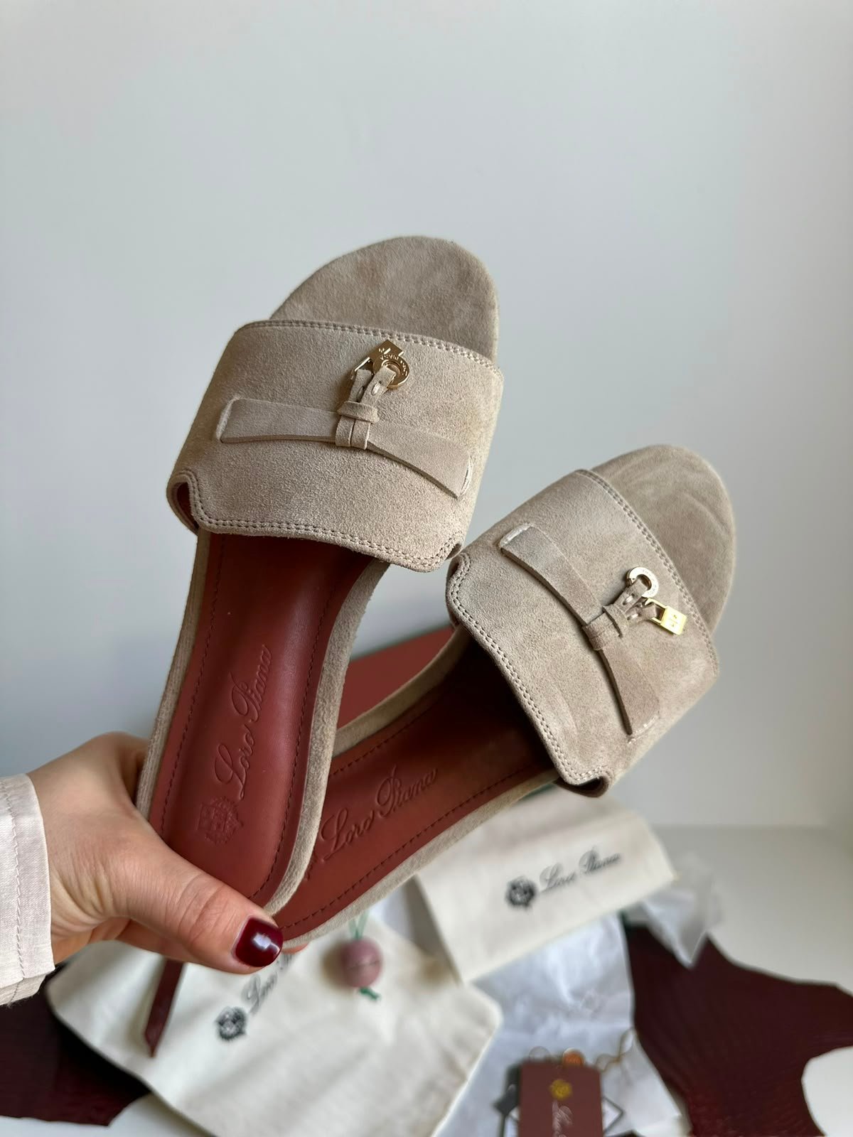 WhatsApp Image 2026-07-14 at 18.24.04 (2) Loro Piana Summer Charms Heels "Beige" - Image 1