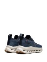 On Cloudsolo logo detail sneakers - Image 2
