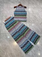 Missoni-style knitwear iconic zigzag pattern - Image 3