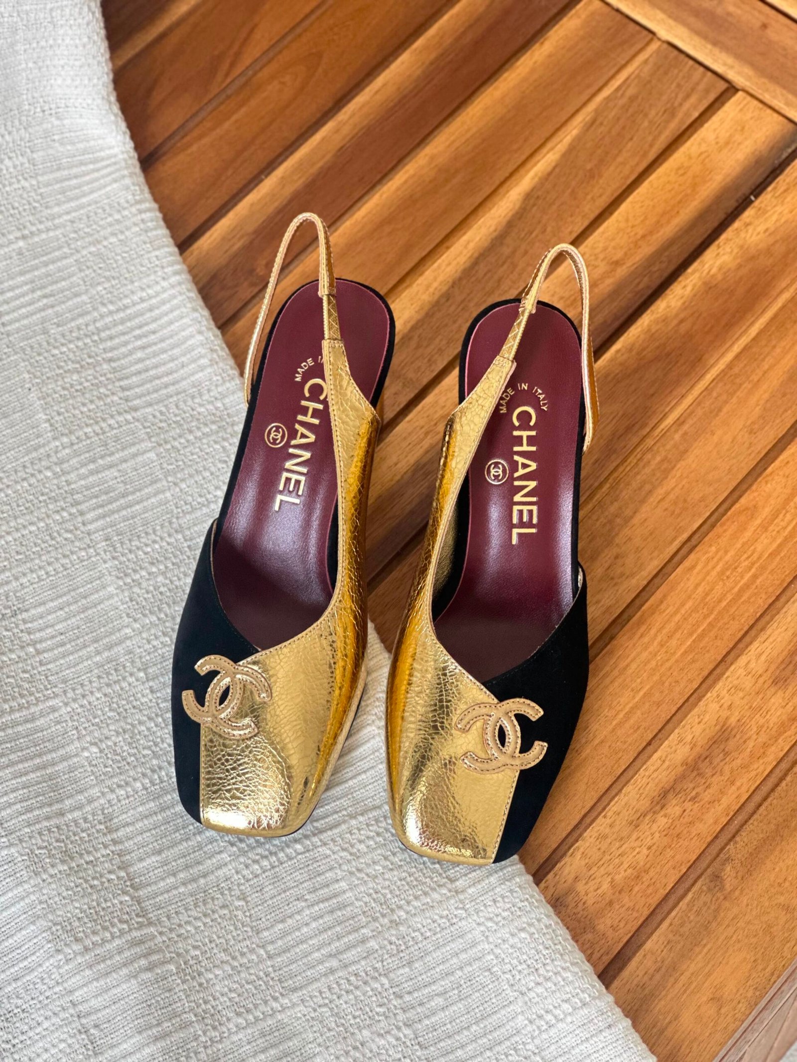 WhatsApp Image 2026-07-21 at 03.46.09 Chanel slingback shoes Gold&Black block design with a square toe - Image 1