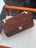 Chanel Maxi Flapbag - Image 3