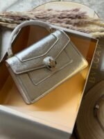 Bulgari Serpenti Forever top-handle bag with a snakehead magnetic closure - Image 5