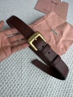 Miu Miu Belt with a gold-tone logo buckle - Image 3