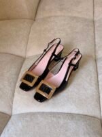 Roger Vivier Belle Vivier patent leather slingback pumps "Black"
