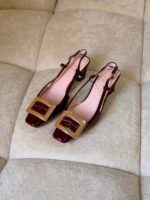 Roger Vivier Belle Vivier patent leather slingback pumps "Burgundy"