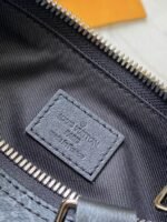 Louis Vuitton Keepall Bandouliére 25cm Monogram Eclipse coated canvas with black leather trim - Image 7