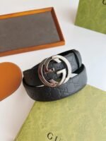 Black Gucci Signature leather belt with firm texture & interlocking G buckle - Image 2
