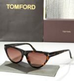 Tom Ford Amber-02 cat-eye sunglasses - Image 2