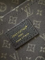 Louis Vuitton Express MM handbag in dark Brown calfskin leather with signature monogram straps (32cm) - Image 8