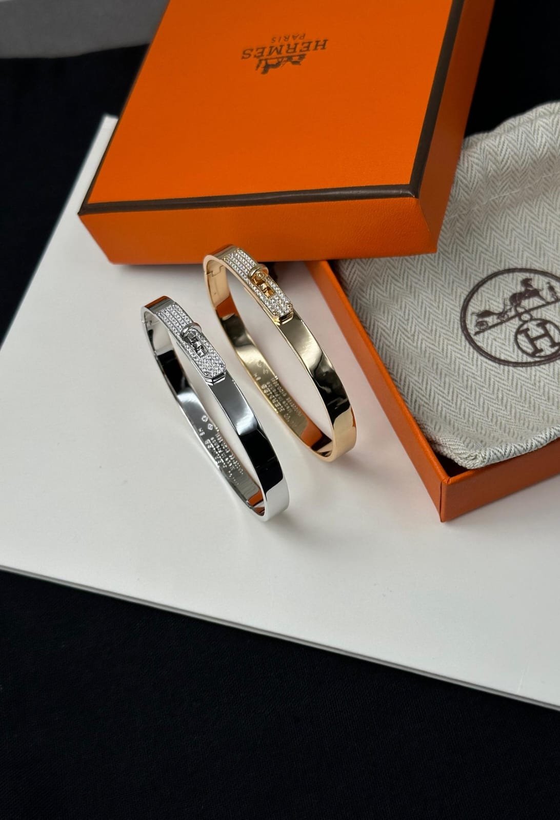 WhatsApp Image 2026-08-06 at 02.59.30 Hermés Kelly Bracelet - Image 1