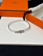 Hermés Kelly Bracelet - Image 3