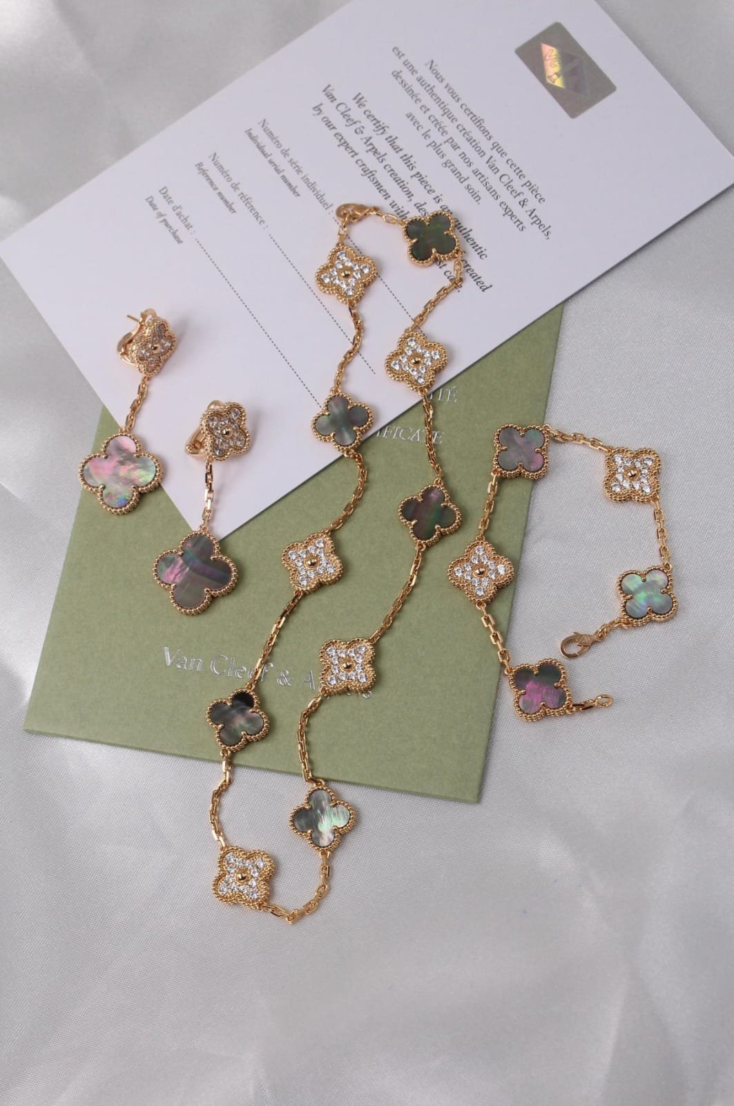 WhatsApp Image 2026-08-06 at 19.53.59 Van Cleef Set - Image 1