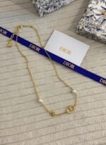 Dior Clair D Lunes Faux Pearl Gold Tone Set - Image 5