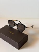 Tom Ford Sunglasses Araki - Image 4
