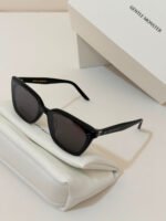 Gentle Monster Her 01 Sunglasses - Image 2