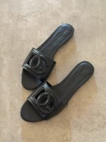 Dolce & Gabbana DG Logo Flat Sandals - Image 5