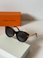 LV Petit Soupçon Cat Eye Sunglasses - Image 2