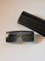 Dior Navy Blue Dior Club M1U Oblique Mask Shield Sunglasses - Image 2