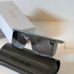 Dior Navy Blue Dior Club M1U Oblique Mask Shield Sunglasses