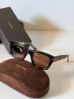 Tom Ford Icon Unisex Rectangle Sunglasses - Image 2