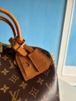 Louis Vuitton Speedy Soft 30 Boho Bag - Image 4