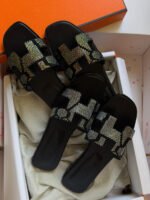 Hermés Oran Sandals - Image 7
