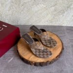 Gucci Vittoria Thong Sandals