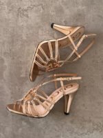 Gucci Crystal Interlocking G sandal - Image 2