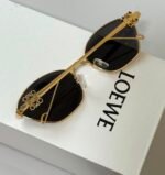 LOEWE LW40115U Sunglasses - Image 2