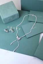 GRAFF Diamond Necklace and Earrings Set - Image 2