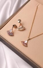 Bvlgari Special Edition Diva's Dream Necklace & Earrings - Image 2