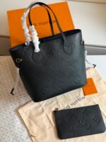 Louis Vuitton Neverfull MM Tote Bag in Two-tone Monogram Empreinte - Image 5