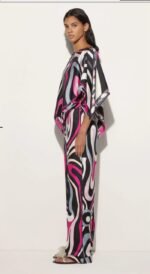 Pucci Striking silk set iconic,psychedelic swirling Marmo print in bold shades of fuchsia - Image 4