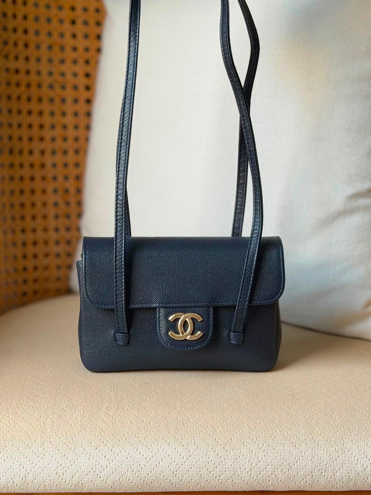WhatsApp Image 2026-08-17 at 19.08.23 (1) Chanel Mini Preppy Coco Clutch - Image 1