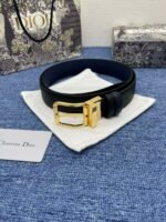 Chirstian Dior Reversable leather belts - Image 8