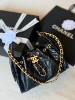 Chanel 25mini Hobo Bag with gold-tone Hardware & Chain detailing - Image 8